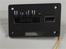 24v-äänijärjestelmä Can-Am Maverick UTV:hen