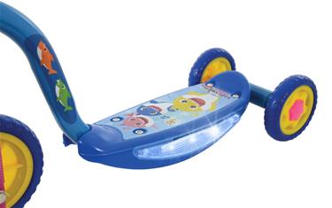 Baby Shark kolmipyöräinen potkulauta, musiikki ja valot-7