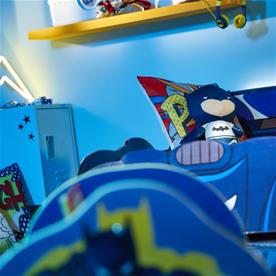Batman 2-in-1 yövalo nalle Nallekarhu-4