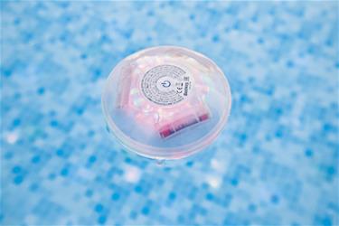 Bestway Flowclear kelluva LED-allasvalo-7