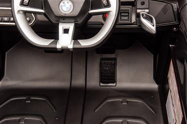 BMW i4 Sähköauto lapsille 12V-13