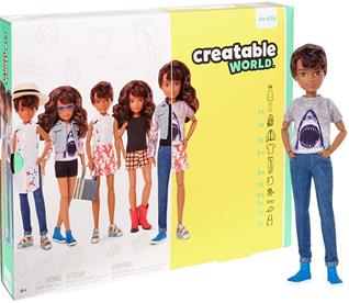 Creatable World Deluxe -nukke - ruskeat aaltoilevat hiukset