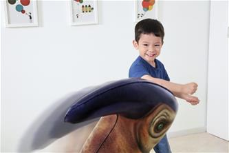 Dinosaurus muovinen nyrkkeilysäkki-4