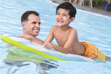 Disney Stitch Surf Rider -uimalauta 114 x 46 cm-4