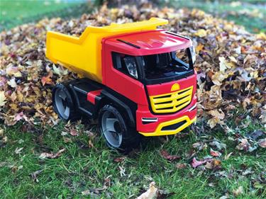 GIGA TRUCKS Jättimäiset kaatopaikkakuormurit titaanista 51 cm-7