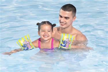 Kellukkeet Disney Stitch 3-6 vuotta 19-30kg-4