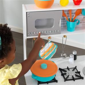 KidKraft All Time puinen leikkikeittiö lasten tarvikkeineen-9