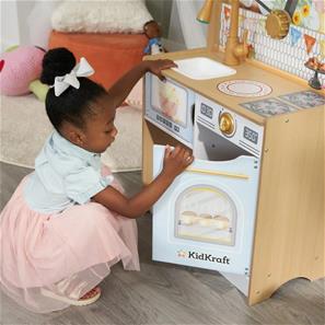 Kidkraft Party Party leikkikeittiö lapsille, valo ja ääni-9