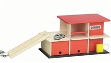 Krea puinen autotalli/parkkihalli