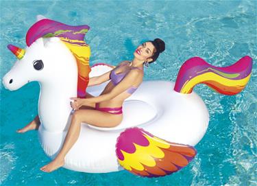 Kylpyeläin Fantasia ''Yksisarvinen'' 224 x 164 cm