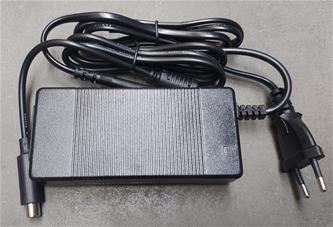 Laturi MCU-Sport sähköpotkulautaan HPI20 36V