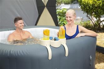 LAY-Z-Spa juomateline-4