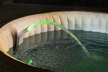 Lay-Z-Spa rauhoittava LED-vesiputous-5