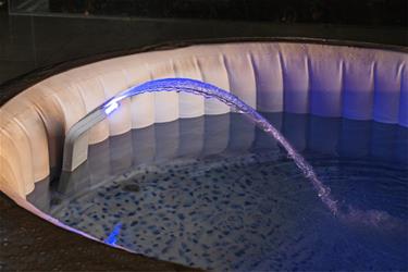 Lay-Z-Spa rauhoittava LED-vesiputous-6