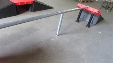 MCU-Sport Skeittiramppi + Grind Rail setti 425 x 48 x 41,6 cm-8