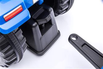 New Holland T7 Potkutraktori perävaunulla, sininen-11