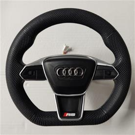 Ohjauspyörä Audi RS E-Tron GT:hen