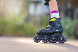 Playlife Joker Yellow Glow Inline Skates rullaluistimet-5