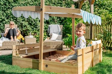 Plum Puinen hiekkalaatikko ja katos-6