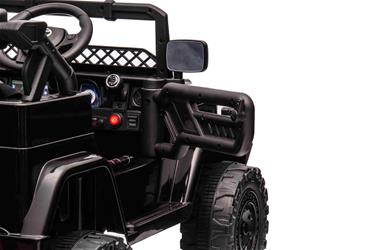 Toyota FJ Cruiser litium + kumirenkaat + nahkaistuin, musta-8